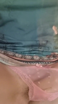 Hot Blonde Rubbing Her Pussy Untill She Orgasms