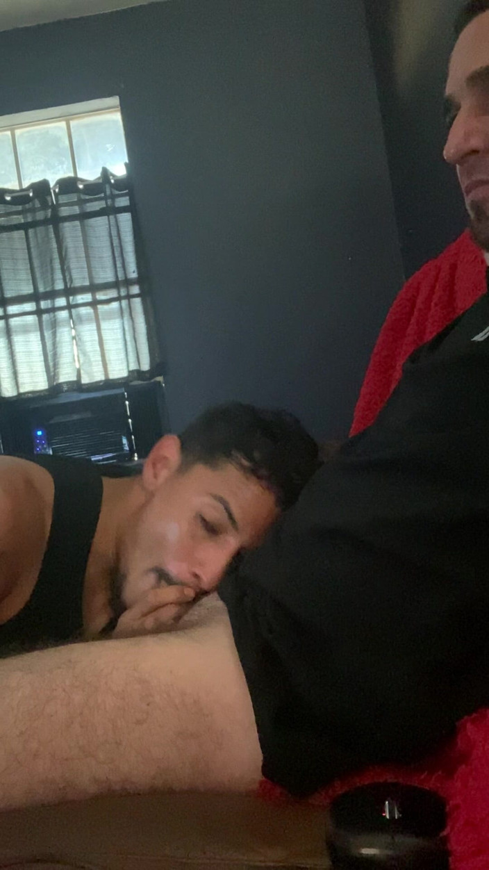 Texas-Toxicos: Watching Porn and Getting Dickstracted Easily. Sucking Dick Is Our...