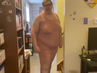 Moobdood's Fat Emporium: Me Finally Showing off My Maternity Dress a Really Good...