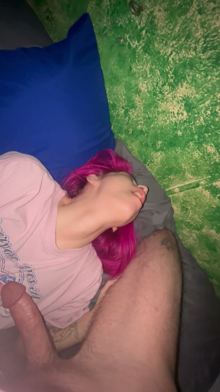 Daddy_donkey_1096: Prostě miluje sát