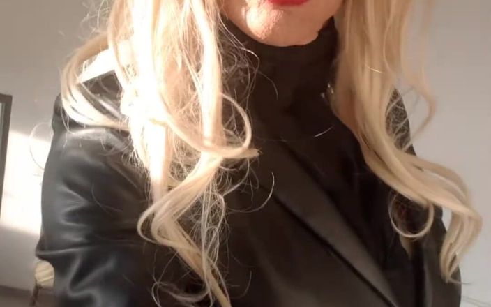 Tatiana Zorrita: Very Excited Leather Blonde