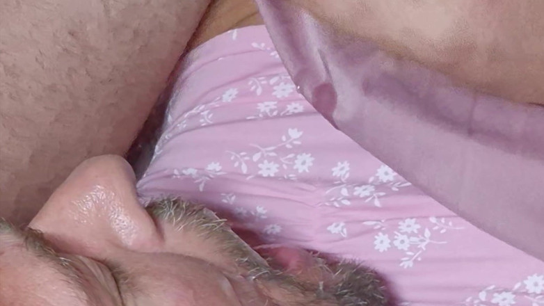 SavageHeater59: Ich liebe es, mit einem großen Dildo im Arsch in...