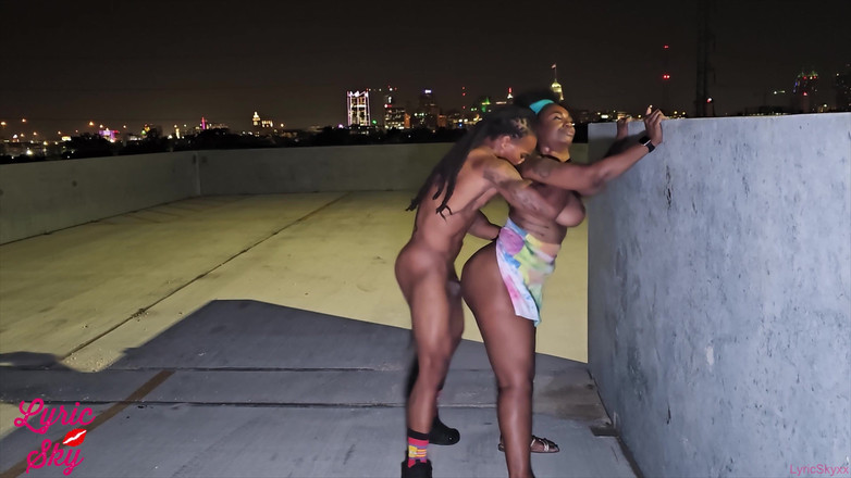 LyricsWay: 흑인 대물 자지에게 따먹히는 거유 밀프