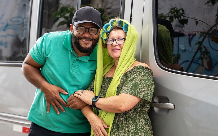 MaturePickup: BBCアナルのために、ファットグラニーがストリートから引き取られた