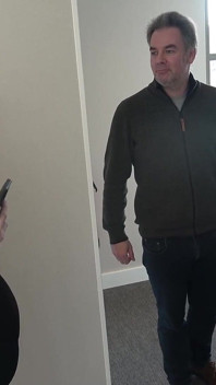 Användaren känner igen oss! Spontan hotelltrekant