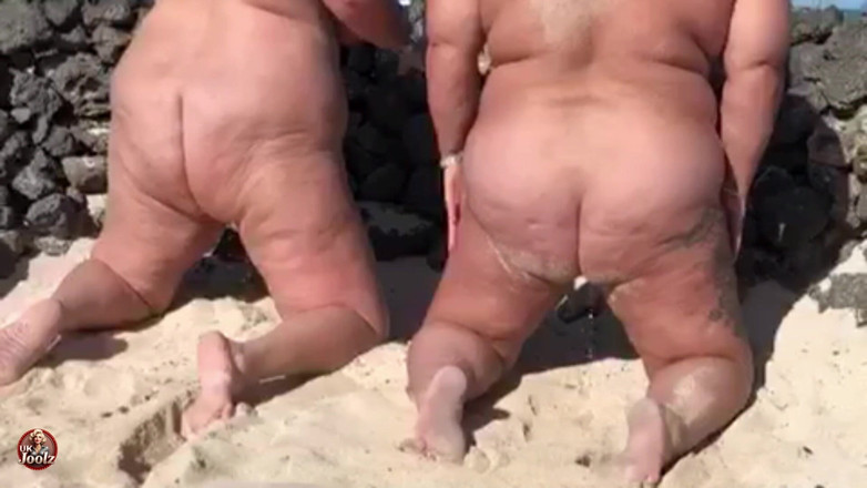 Uk Joolz: Pisciamo Insieme in Spiaggia