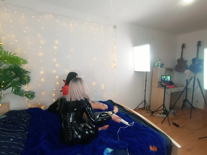 Arya Grander: Backstage of Pretty Lesbian Fetish Girls Doing Sex Video. Positive...