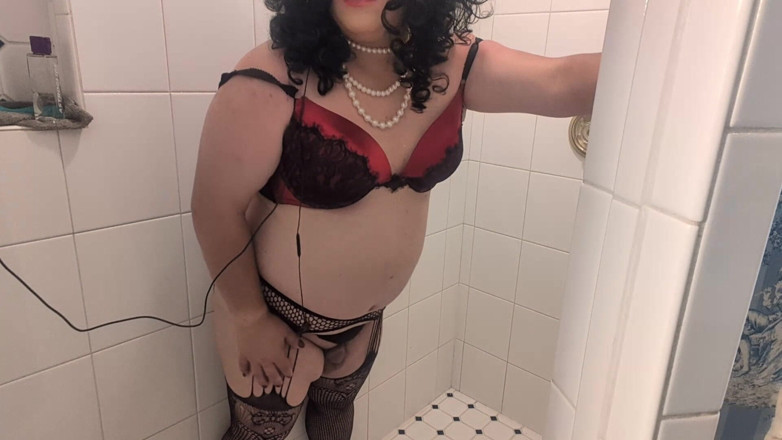 Tongue Lashor 69: Shower Time 02