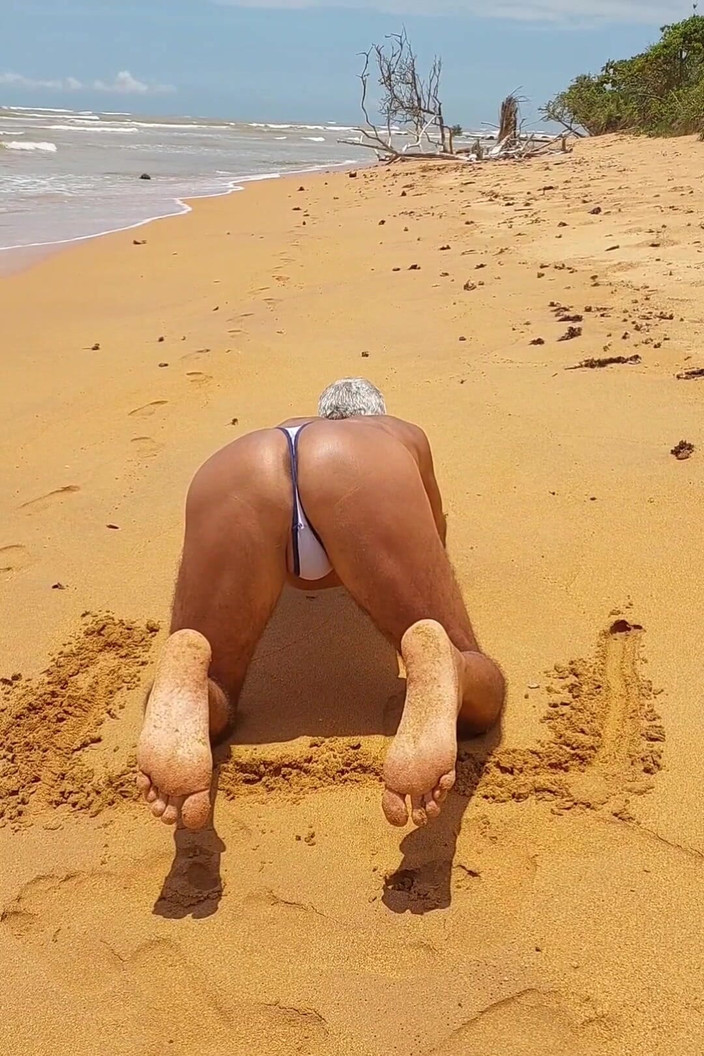 Ladysilvas: Ladysilva na plaży co za gorąca dziwka w dupę