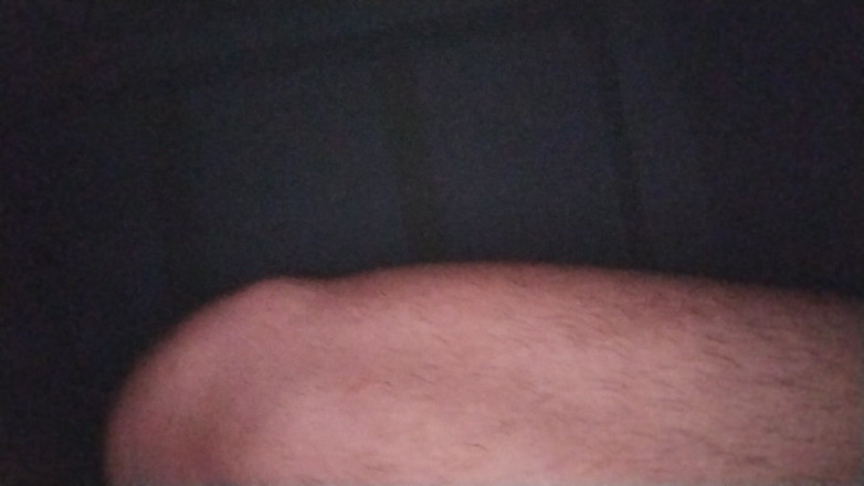 AngyAmazon: 남편이 침대에 있는 동안 장난감과 내 흑인 황소의 이중 질 삽입