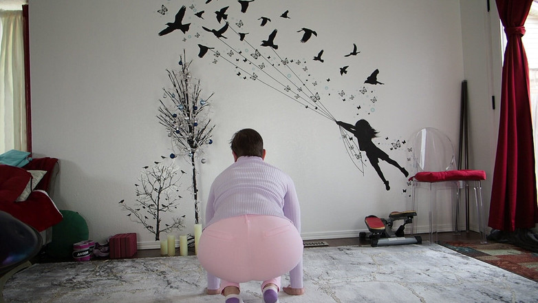 Aurora Willows: स्वामिनी aurora willow झुकती है, और गुलाबी पोशाक पैंट में चूत की रेखा, कस्टम ऑर्डर