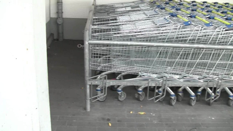 Party Jule: Frustration Fuck in Front of the Supermarket