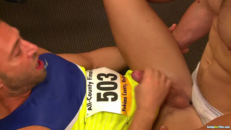 Daddy Sex Files: Uzyskiwanie tego spust squirting