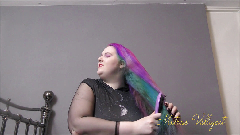 Mxtress Valleycat: Cheveux longs et colorés