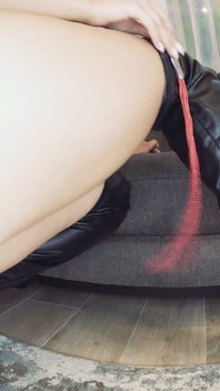 Shiny boots: Darcia Lee masturbating