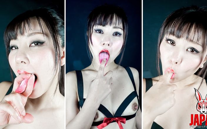 Japan Fetish Fusion: Yuika Licking Her Fingers Like Your Cock - POV