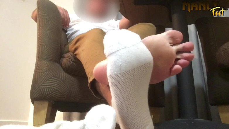 Manlyfoot: あなたは私の洗濯機のように奉仕するために存在しています-私の足を舐めて崇拝してください-マンリーフット