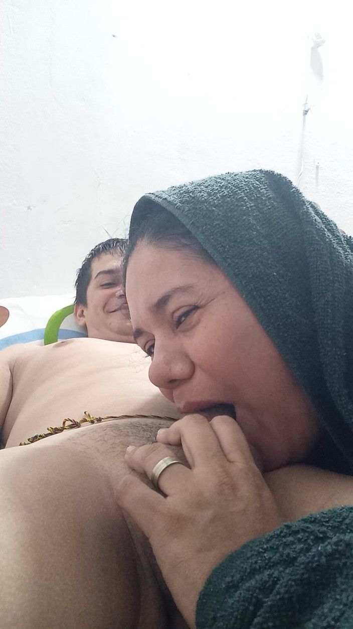 Valkyrie and Luigy Couple: Eu amo chupar um bom pau grande