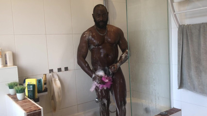 Biorksen: (Biorksen) Take a shower with me