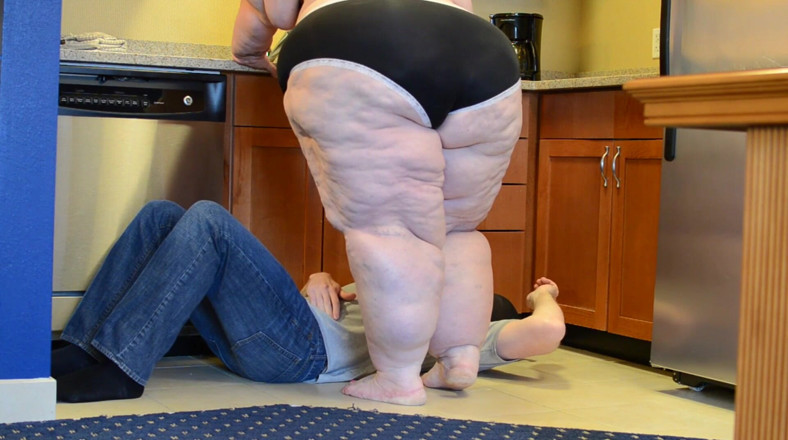 Full Weight Productions: Savannah: making of a squasher Part 2