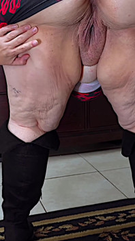 Großer saftiger fetter arsch bBW weiße PAWG-MILF im sexy Minikleid blankziehen und necken mit ihrer muschi Nahaufnahme - Muslimischer Hijab Sbbww