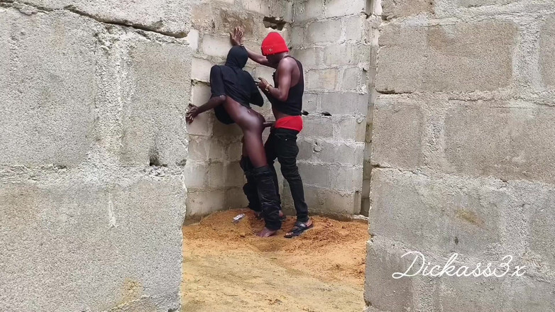 Dickass3x: La vita sottile ebano è stata sfondata sul muro di un...