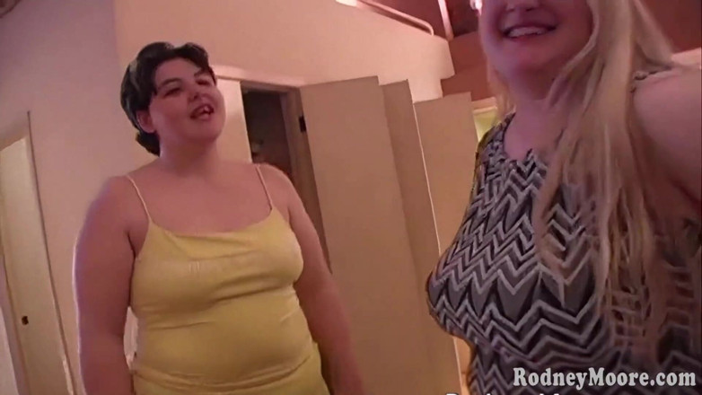 Scale Bustin Babes: Sweet horny chunky slut gets face full of cum