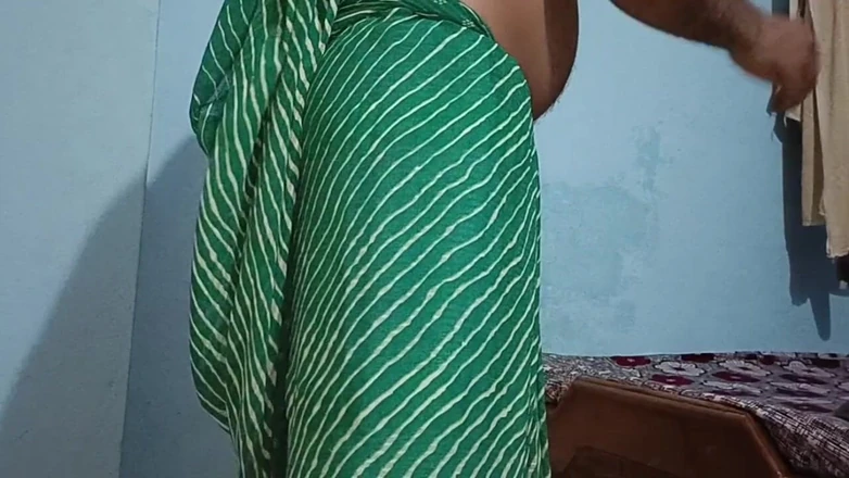LovedSunsine1990: I Put on My Wife's Clothes.