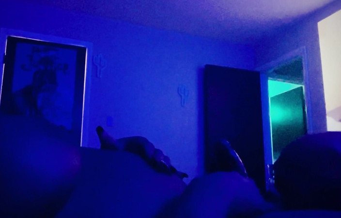 Jayshana Lawton: 当我射出它时吃掉所有的淫水