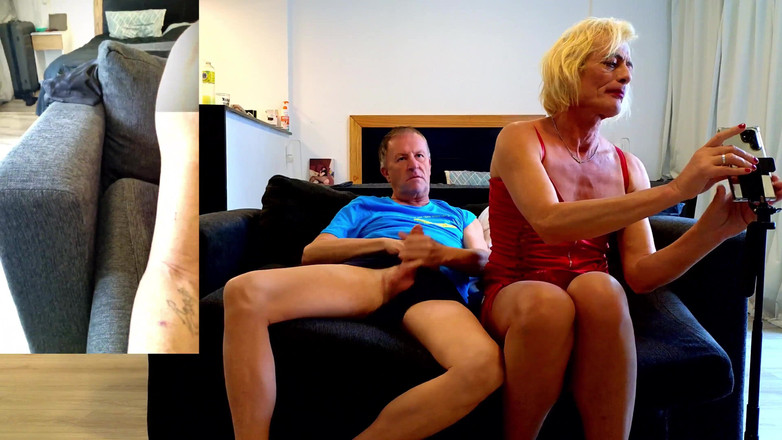 Gigi and David: ジジとデイブ、ニューハーフと男性のカップル