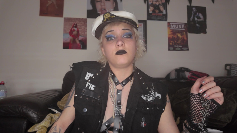 Glitterqueen1999: Goth, exfreundin, penektomie