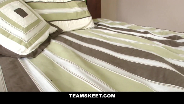 Team Skeet: Nervous amateur gets a porn casting job