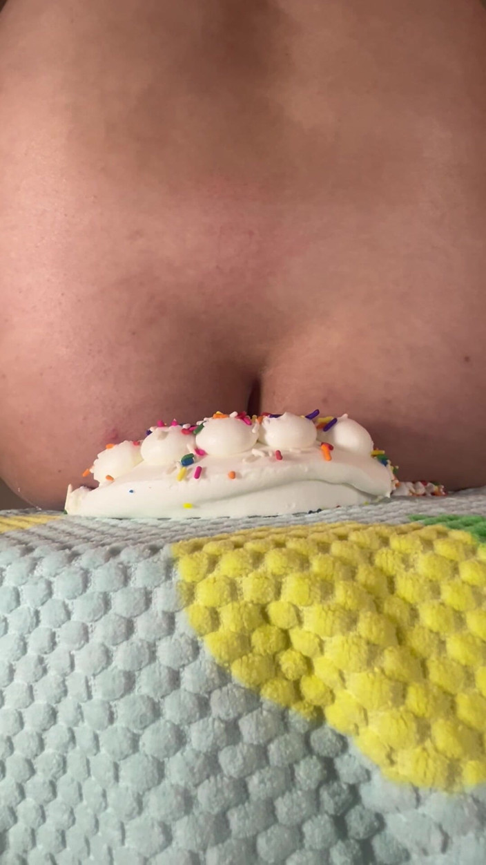 MidnightTease: Step Mom Smashes My Birthday Cake with Her Fat Pussy