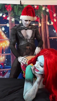 Jack Skellington kosti Sally