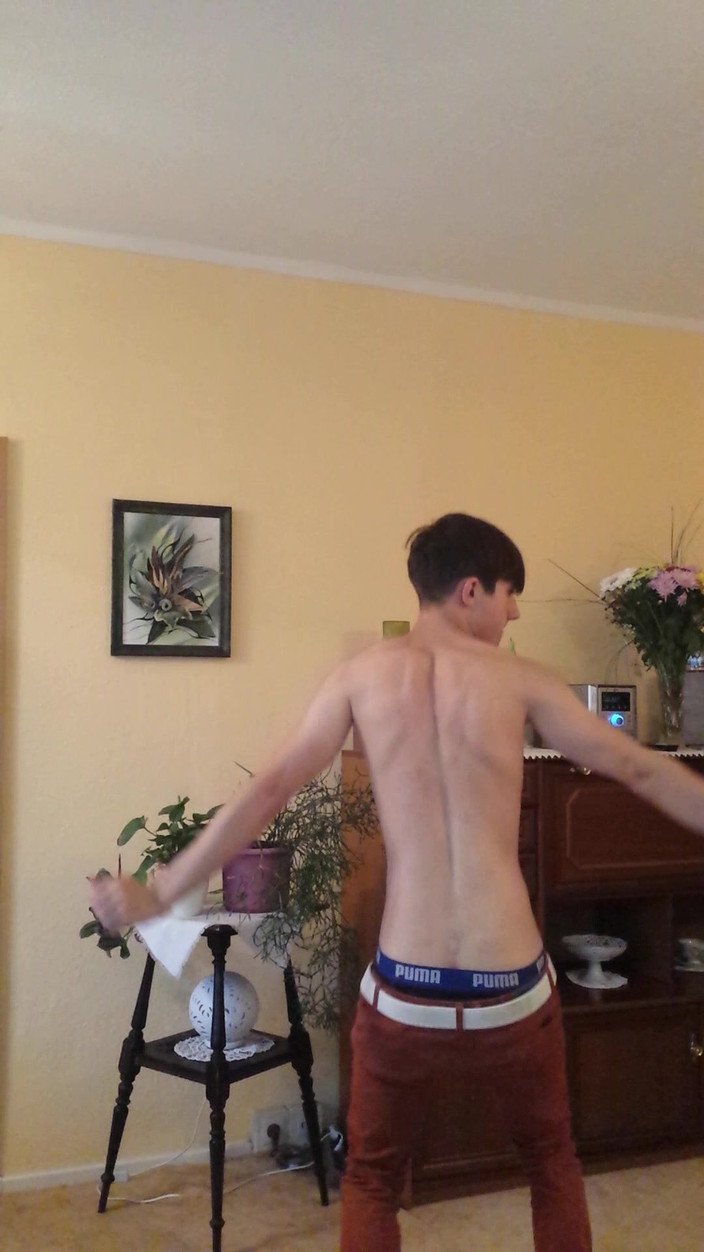 Christian Kopera: मैं कपड़े उतारता हूं