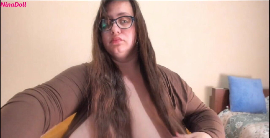 Nina Doll: 일부 헤어 커팅