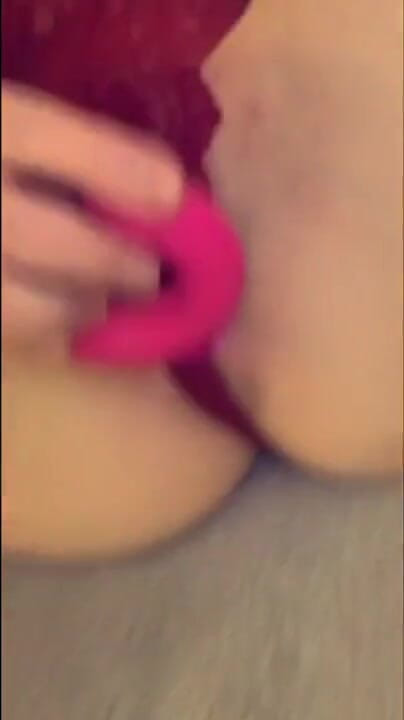Chelly181818: Lady in red barely-there lingerie