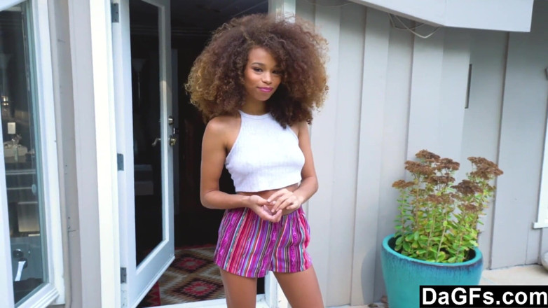 Dagfs: Cecilia Lion in lust with the Stepdaddy next door