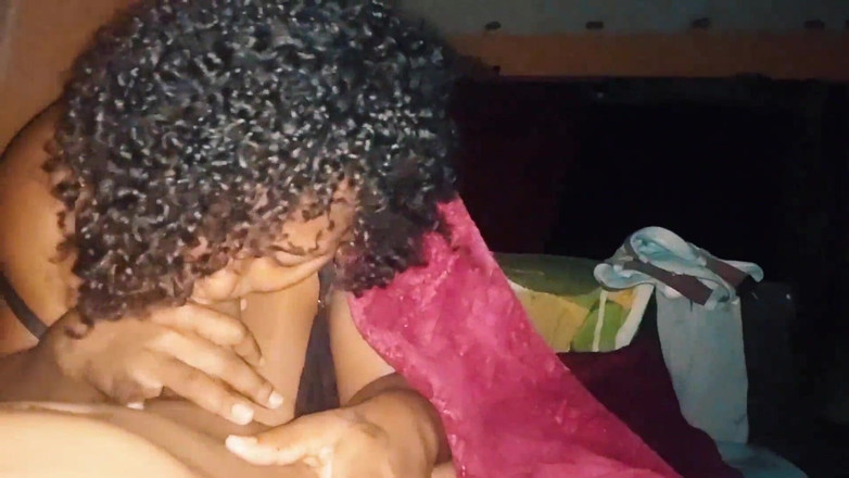 CASALNUTTELA: Üvey babamın çekici siyah kız arkadaşı