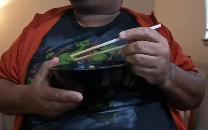 Blkhole420: Friday lunch belly