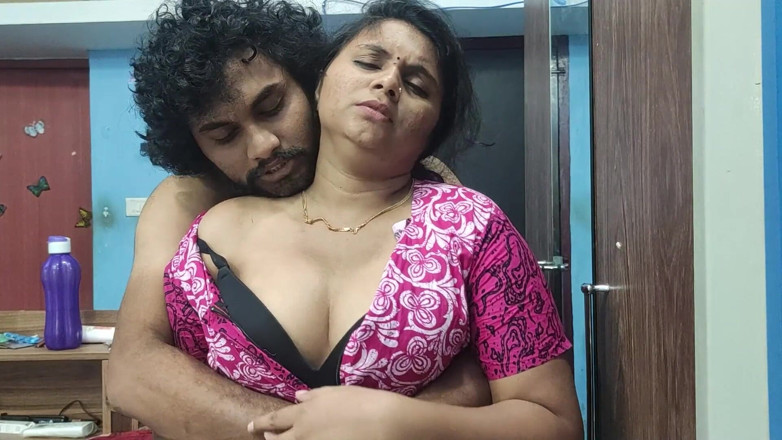 Vaigavarun45: Malayali Desi Husband and Wife Hot Romantic Bedroom Sex in...