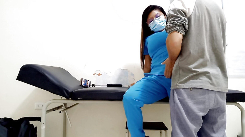 Martin13: Avventura in Ospedale! il dottore divorziato è affascinante quando fa sesso...