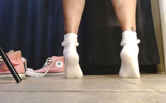 Abby Anna: Vớ màu hồng xù xù màu hồng converse giày thể...