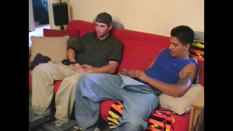 Young straight boy masturbation: Melancap lubang dengan kawan-kawan lurus