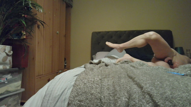 Gordon Uncut: Il master mi munge a secco con un giocattolo prostatico...