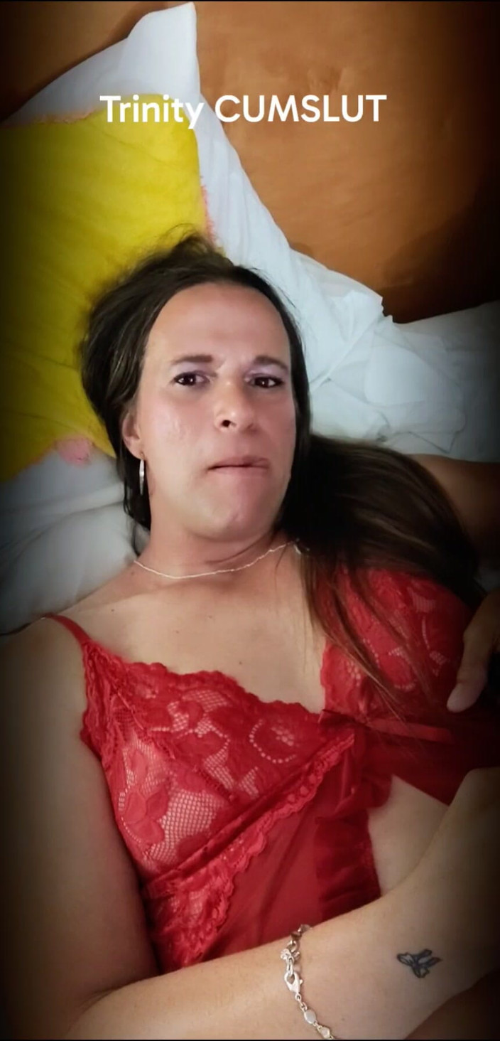 Trin luvs cum: Trinity Cumslut Mi Nutre