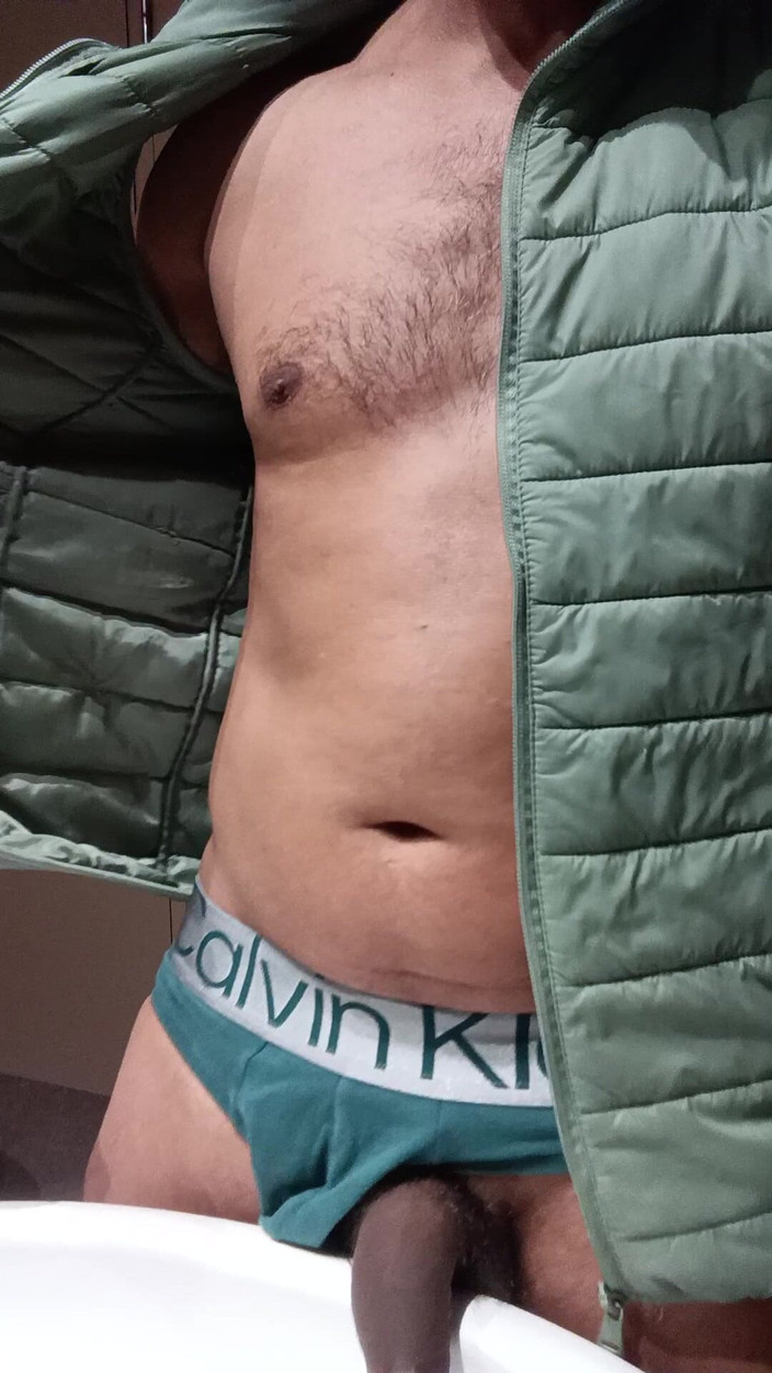 Boy top Amador: Después Del Trabajo, Un Baño Muy Sabroso