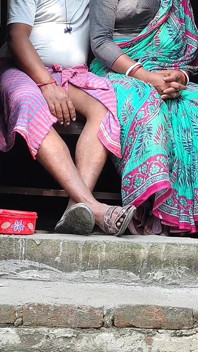 Bhabhi e Dewar ao ar livre banheiro sexo