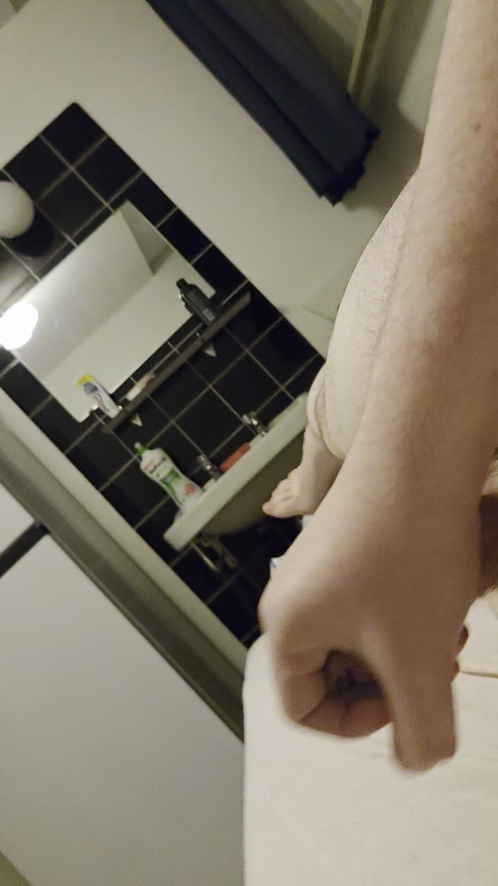 DecentAnalysis611: 用假阳具撸管