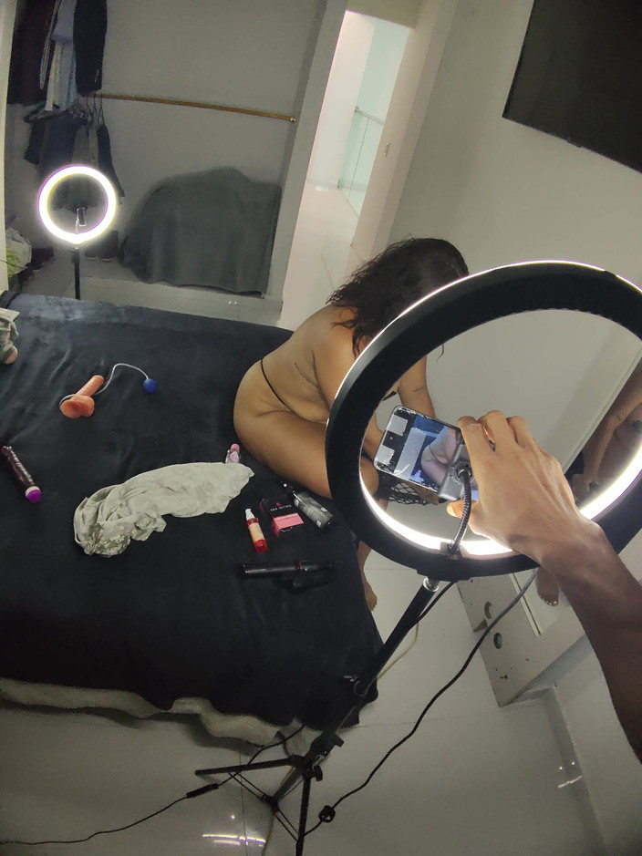 PABLO N3GROBAR: 시즌 4 - 커미 베어 POV 11